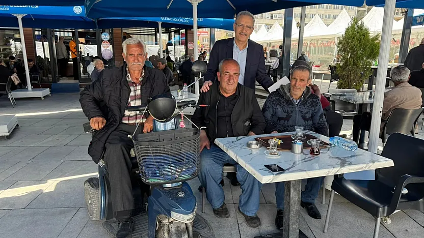 Saygı Öztürk: Afyon Burcu Hanım'ı Bekliyor