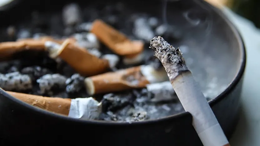 Sigara Söndü Ama Tehlike Bitmedi!  AFSÜ'lü Akademisyenlerden Dikkat Çeken Araştırma