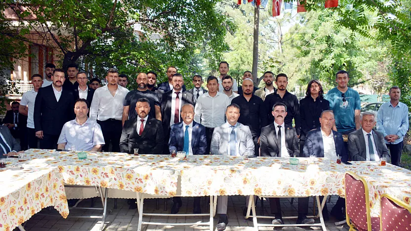 Ülkücü Olmak Zordur, Ülkücü Kalmak Daha Zordur