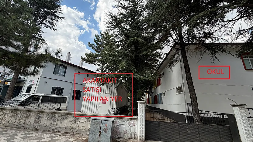 Şuhut'ta Okul Yanında Yapılan Akaryakıt Satışını Belediye Durdurdu