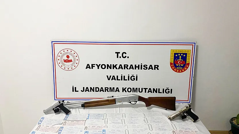 Tefecilerin Evinden 30 Senet Çıktı