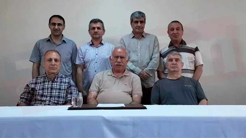 Terörist Başı Öcalan Açıkladı: PKK Ayrı Devlet Fikrinden Vazgeçmiştir