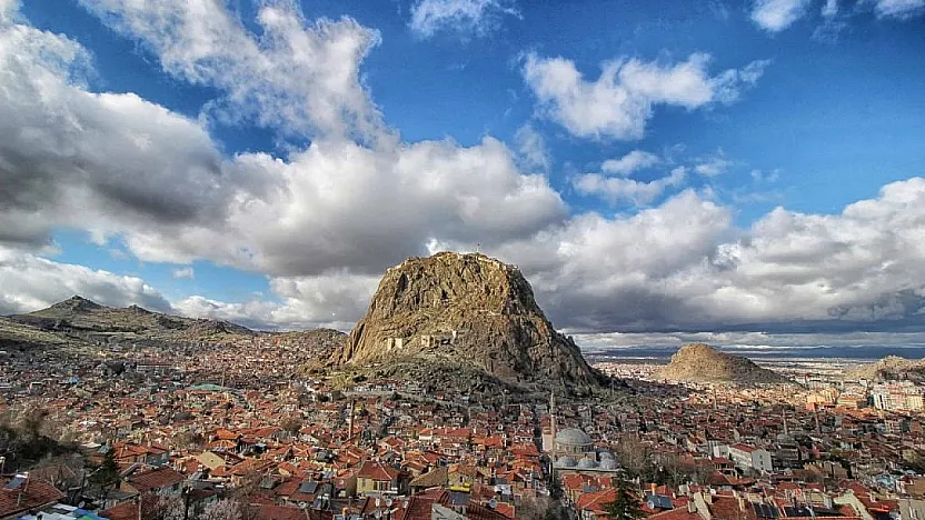 TOKİ Afyon'da 6 Arsayı Satışa Çıkarıyor!