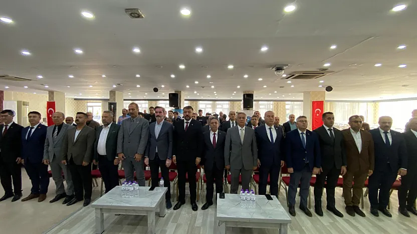 Türk Büro-Sen'den Net Mesaj: Asla Eğilmedik, Bükülmedik!