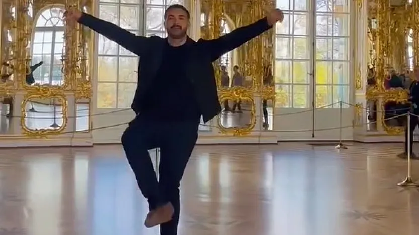 Türkçülük Günü'nde Rusya'da Zeybek
