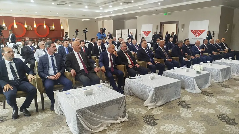 Türkiye Azerbaycan İş Fırsatları Paneli Başladı