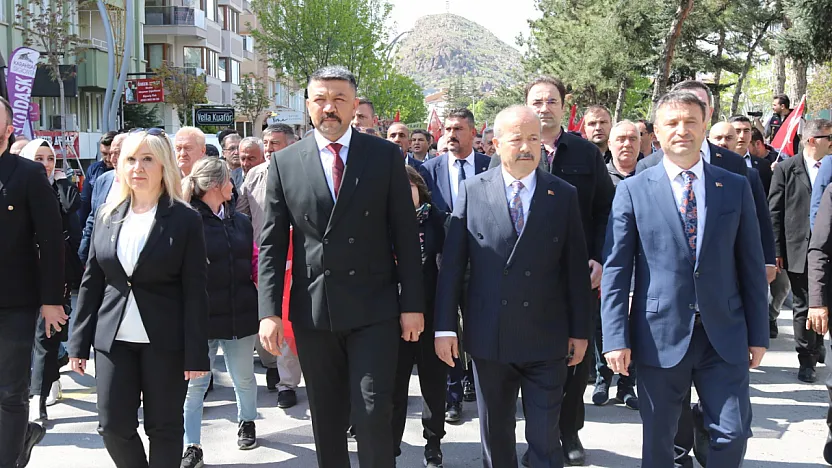 Ülkü Ocakları'ndan 3 Mayıs'ta Hem Yürüyüş Hem Açılış