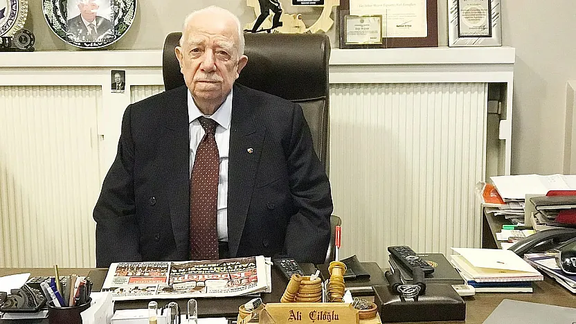 Ulu Çınar'a Nazar Değdi