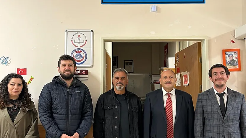 Üniversite'nin Hastane Sınıfı'ndaki Öğrencilere Umut Dolu Ziyaret