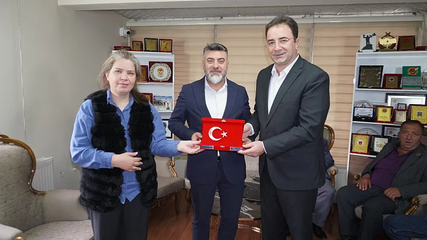 Uygur: Tüm Muhtarlara Kapımız Açık