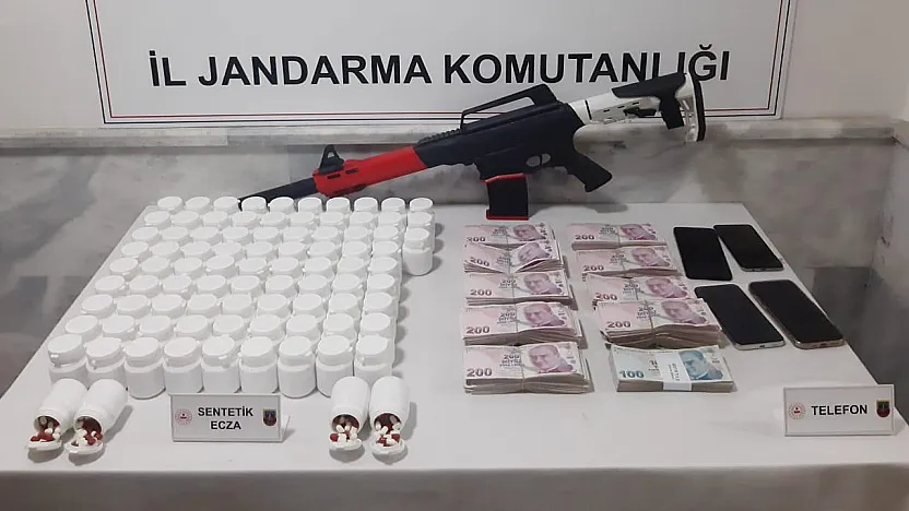 Uyuşturucu Şebekesi Afyon'da Çökertildi