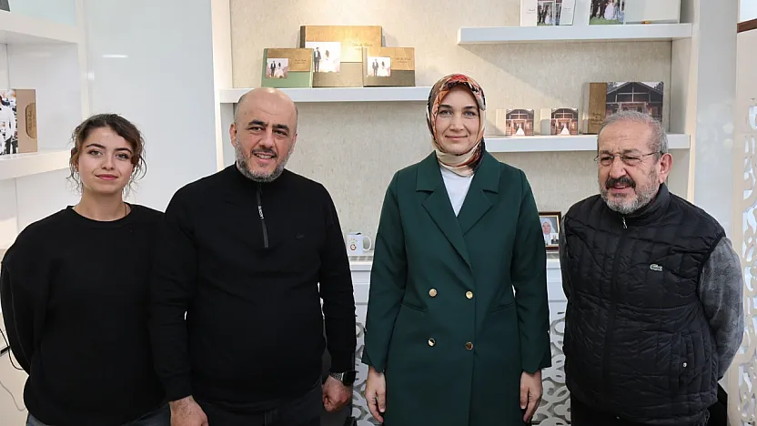 Uzun Çarşı'da Duygulandıran Anlar. Vali Yiğitbaşı, Tarihe Tanıklık Eden Esnafla Buluştu