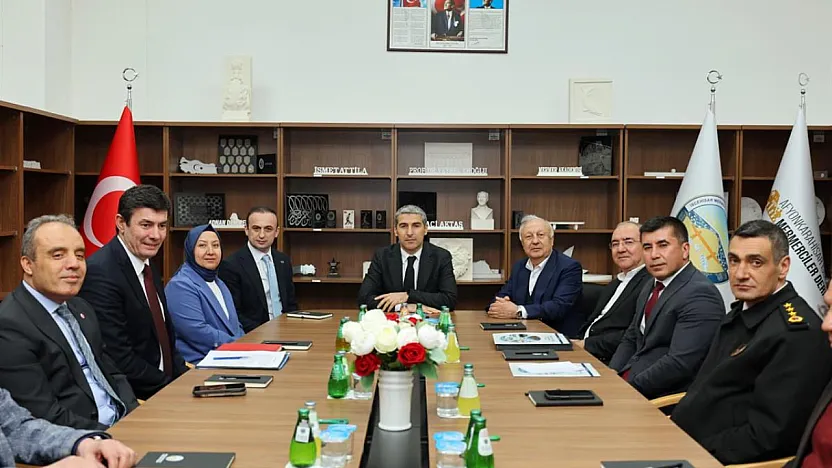 Vali Aktaş, Afyon'un İhracat Lokomotifi Mermeri İnceledi