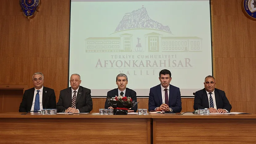 Vali Aktaş'tan Vatandaşa Hizmette Yüksek Standart Vurgusu