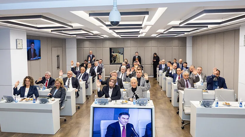 Vali Yiğitbaşı Ve Rektör Karakaş, Basın İlan Kurumu Toplantısına Katıldı