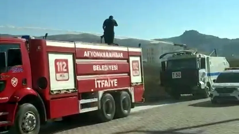 Yangına TOMA'lar Müdahale Etti