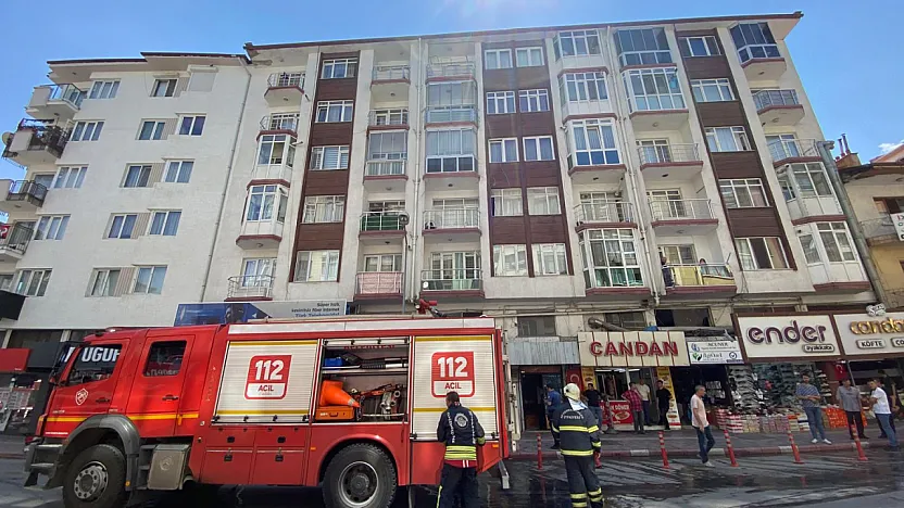 Yangının Çıkış Nedeni Telefon Şarj Cihazının Prizde Bırakılması