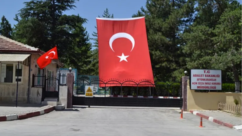 Yeni Hastaneyi Cezaevi'nin Yerine Yapalım