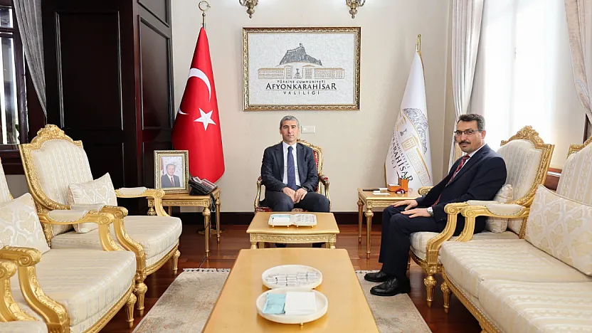 Yeni Müftü Çelik, İlk Ziyaretini Vali Aktaş'a Yaptı