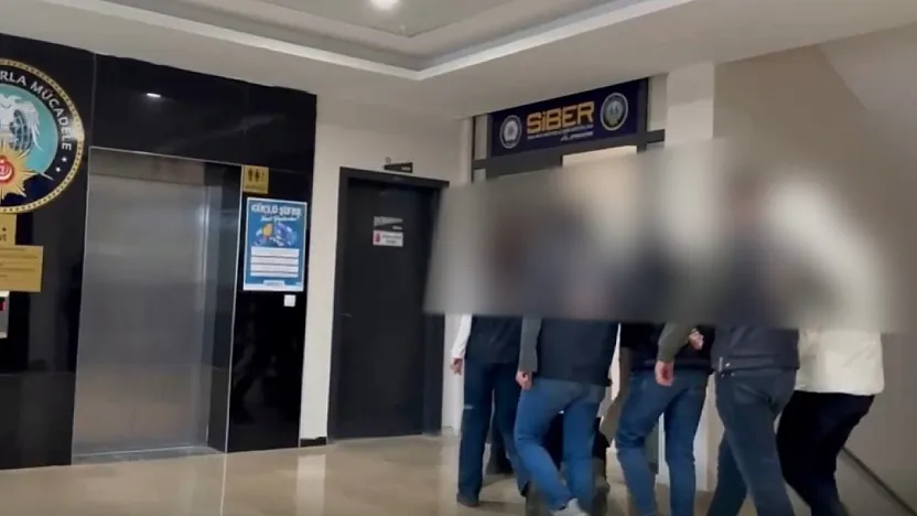 Yeni Nesil Dolandırıcıları Polis Yakaladı