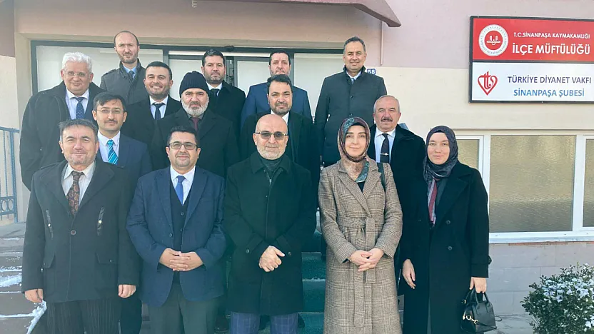 Yeni Yılın İlk Müftüler Toplantısı Sinanpaşa'da Yapıldı