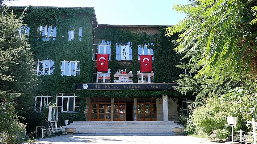 Yetkililer Açıkladı: Sanat Okulu Yıkılmıyor