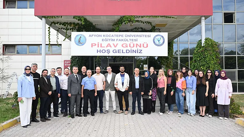 Yıllar Sonra Aynı Çatı Altında Buluştular!