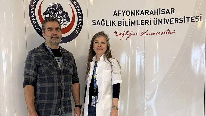 Zor İyileşen Yaralara Umut: AFSÜ'den Akıllı Hidrojel Yara Bandı Projesi