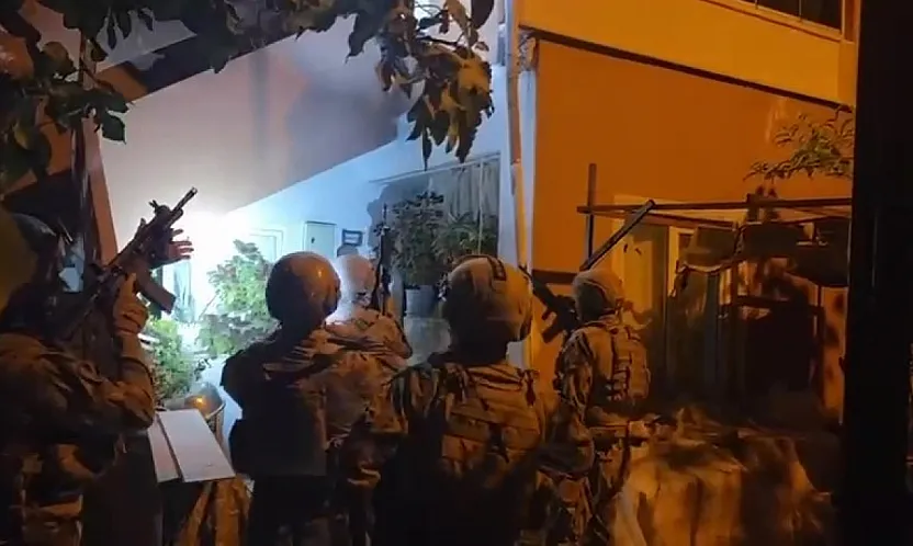16 Aylık Takibin Ardından Düğmeye Basıldı!  Afyonkarahisar'da 'Yıkamacılar' Operasyonu