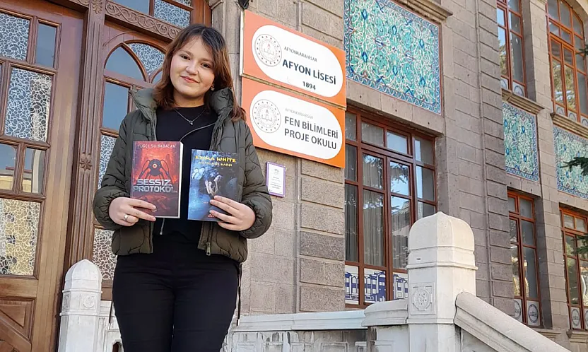 16 Yaşında 3 Kitap Yazdı Afyon'dan Çıkan Genç Yetenek!