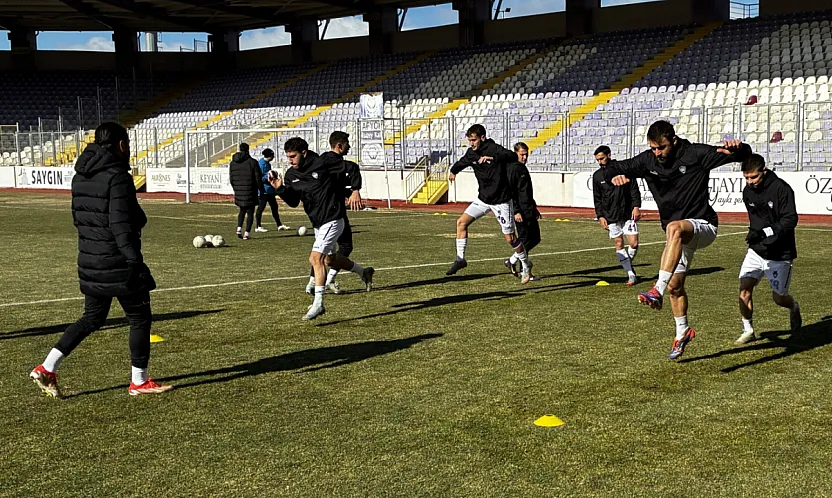 1923 Afyonkarahisarspor, Kader Maçı İçin Kampta