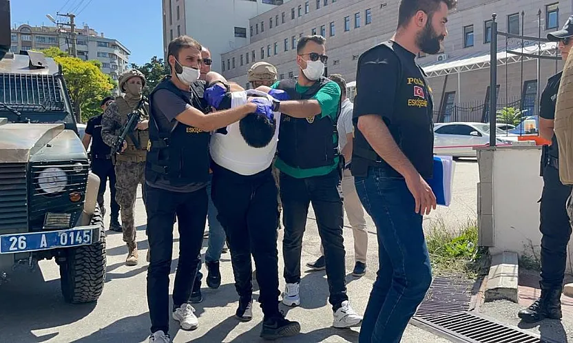 5 Kişiyi Canice Öldürmüştü, Cezaevinde Öldü