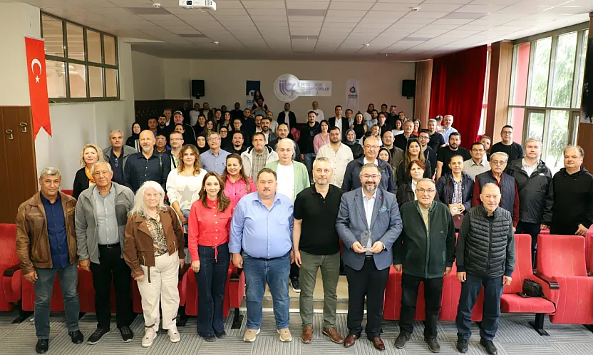 52 Yılda 19 Bin Mezun