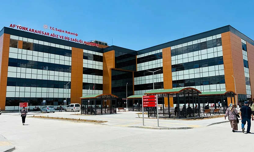 7 Gün 24 Saat Kesintisiz 'Diş' Hizmeti