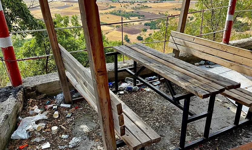 8 Yıl Önce Mesire İdi... Şimdi Harabe