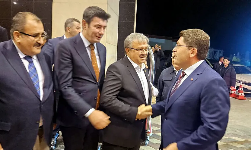 Adalet Bakanı Yılmaz Tunç Afyon'da