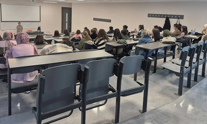AFSÜ'lü Öğrencilere Kendi Şirketlerini Kurmanın Yolu Gösterildi!