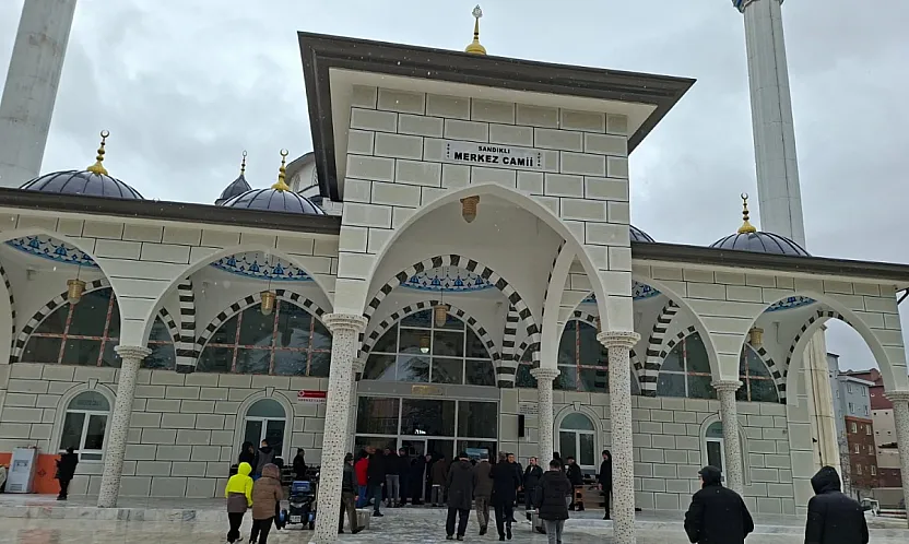 Afyon'da 1500 Kişilik Cami Açıldı