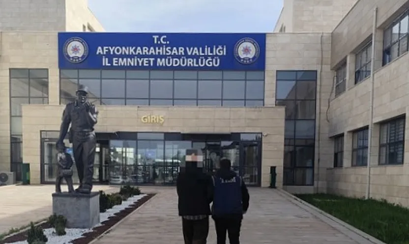 Afyon'da 6 Yıl Hapis Cezası Bulunan Öğretmen Yakalandı