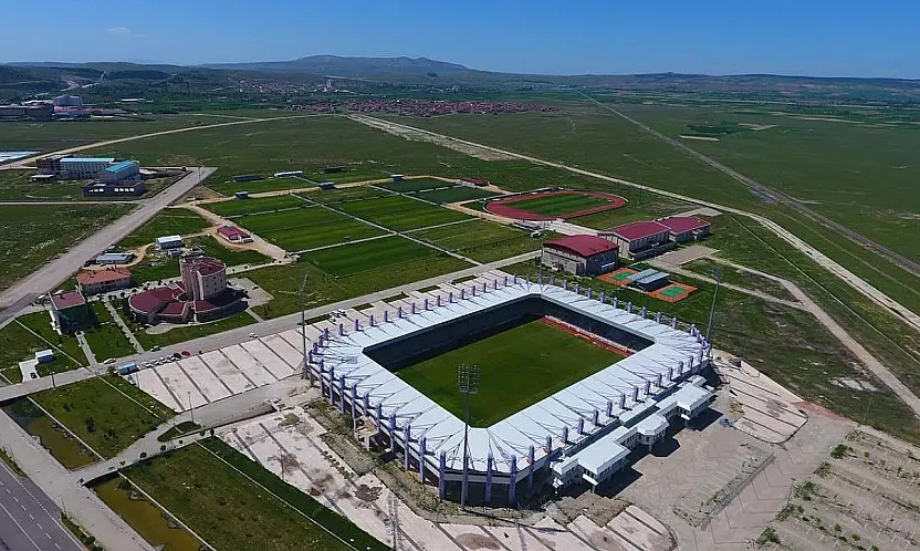 Afyon'da Amatör Spor Camiası Profesyonel Takım İstiyor