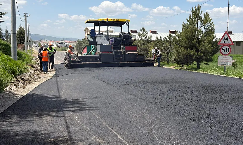 Afyon'da Atık Plastikten Asfalt Üretildi