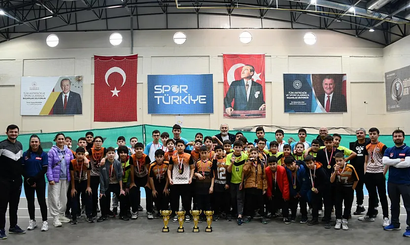 Afyon'da Beyzbol Müsabakaları Düzenlendi