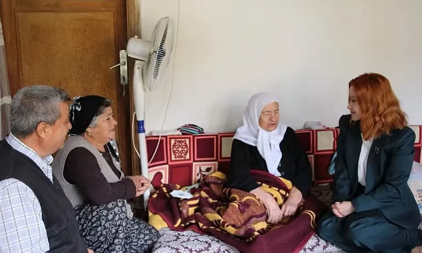Afyon'da 'Çok Şanslıyız' Dedirten Kaymakam