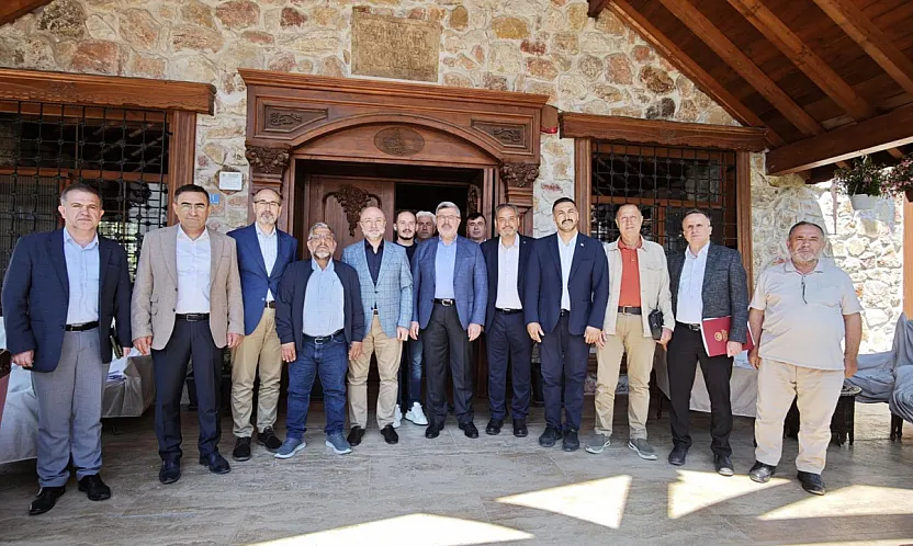 Afyon'da Dev Dönüşüm Başlıyor: Tarımdan Sağlığa Yeni Hamleler