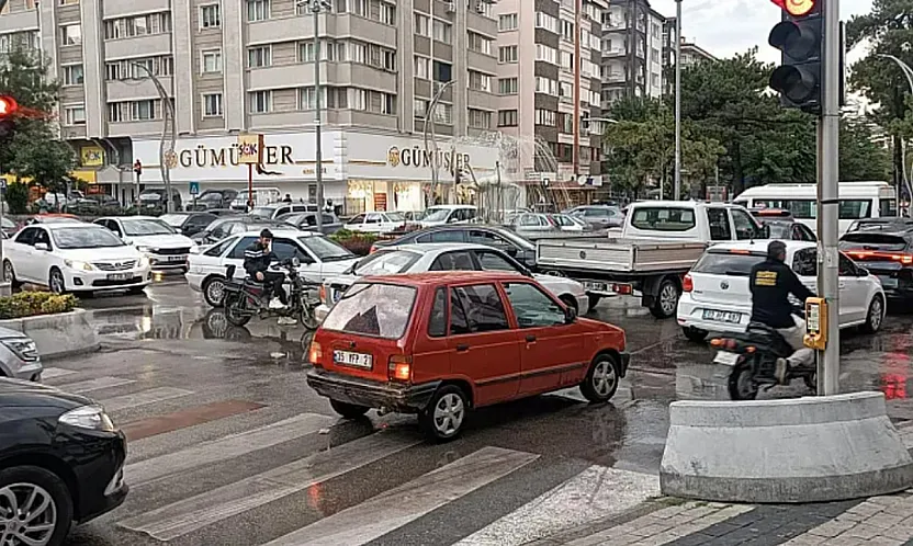 Afyon'da EDS Cezaları Başlıyor: Bu Tarihi Not Edin! Sürücüler Dikkat! Hepsi Takipte