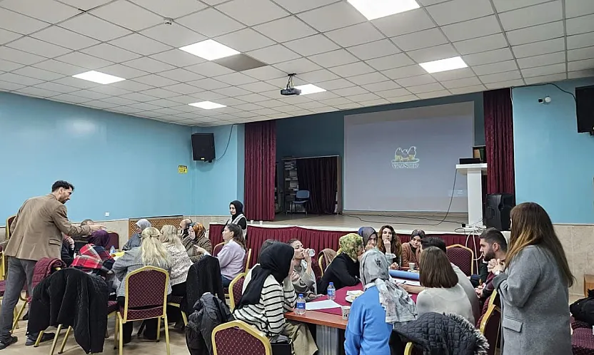 Afyon'da Eğitim Paydaşları Meslek Liseleri İçin Bir Araya Geldi