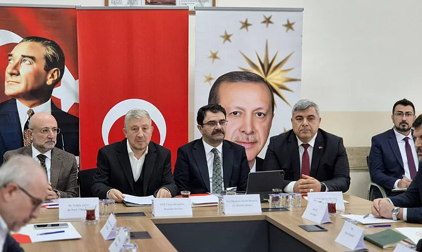 Afyon'da Eğitime Destek Platformu Toplandı