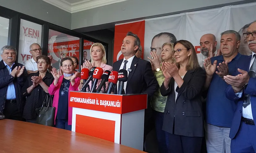 Afyon'da Faruk Duha Erhan, 'İktidar' Hedefi İle Adaylığını Açıkladı