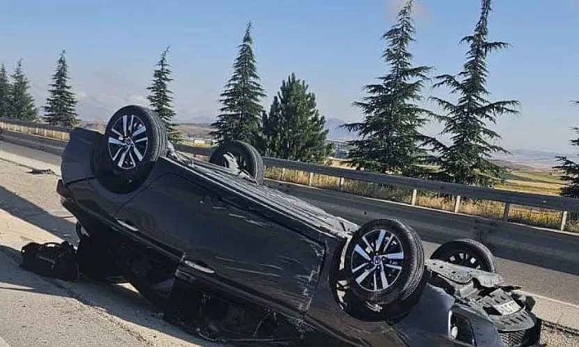 Afyon'da Feci Kaza: 5'i Çocuk 8 Yaralı