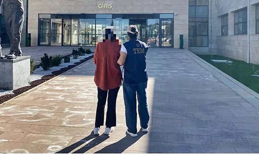 Afyon'da FETÖ'nün 'Bayan Yapılanması' Üyesi Yakalandı!